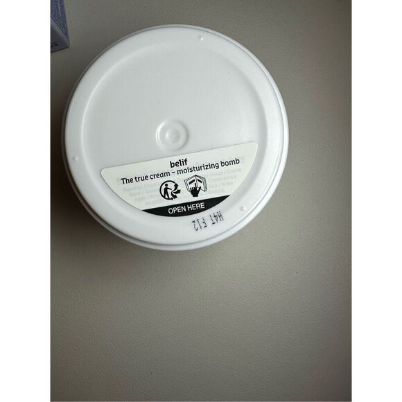 Belif The True Cream - Moisturizing Bomb 50ml - Picture 3 of 5
